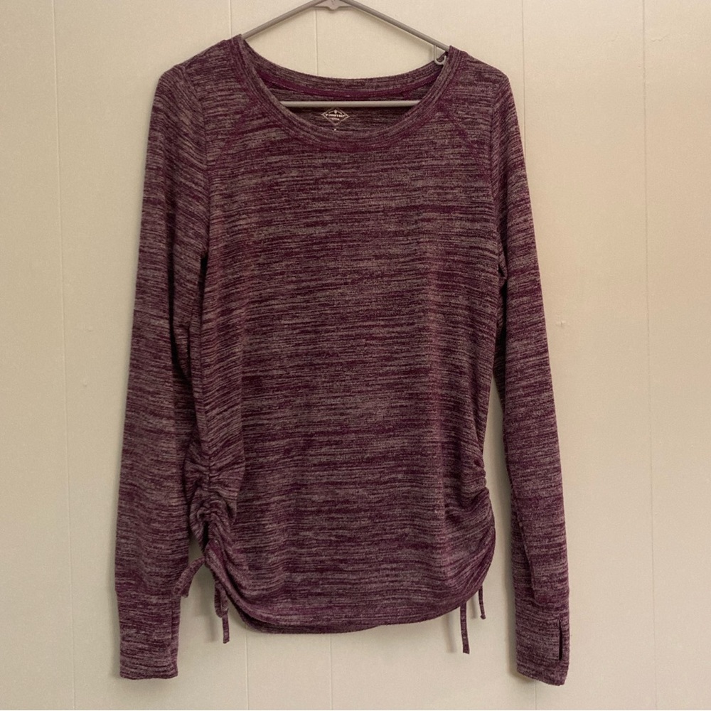 St. John’s Bay Long Sleeve Purple Active Top Size Small with Thumbholes
